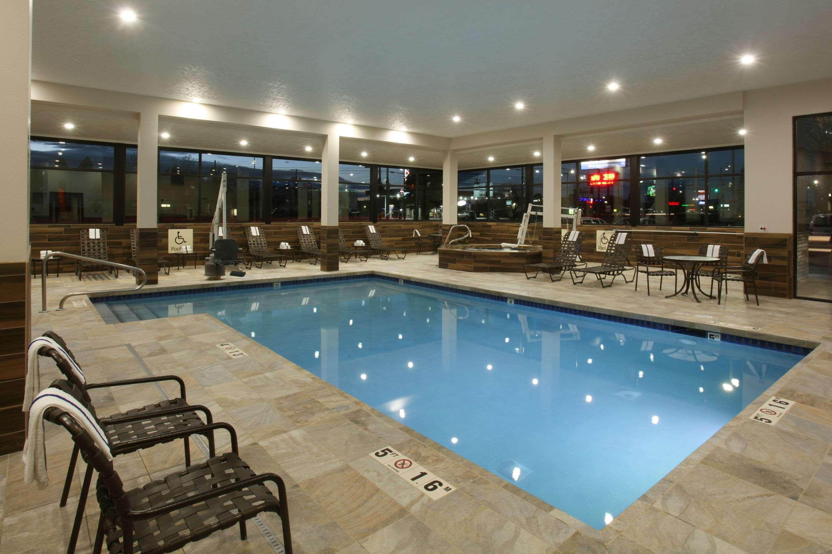 Quality Inn Oakwood Fairwood Exterior foto